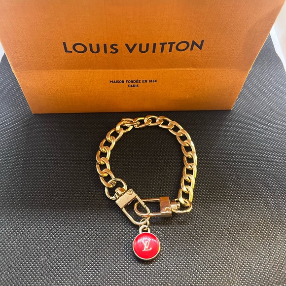 Louis Vuitton Jewelry Authentic Lv Charm You Can Place It On A